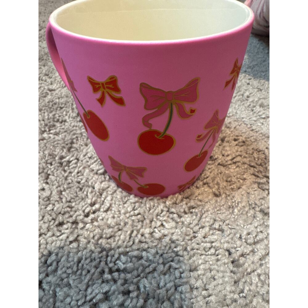 Cherry bow mug